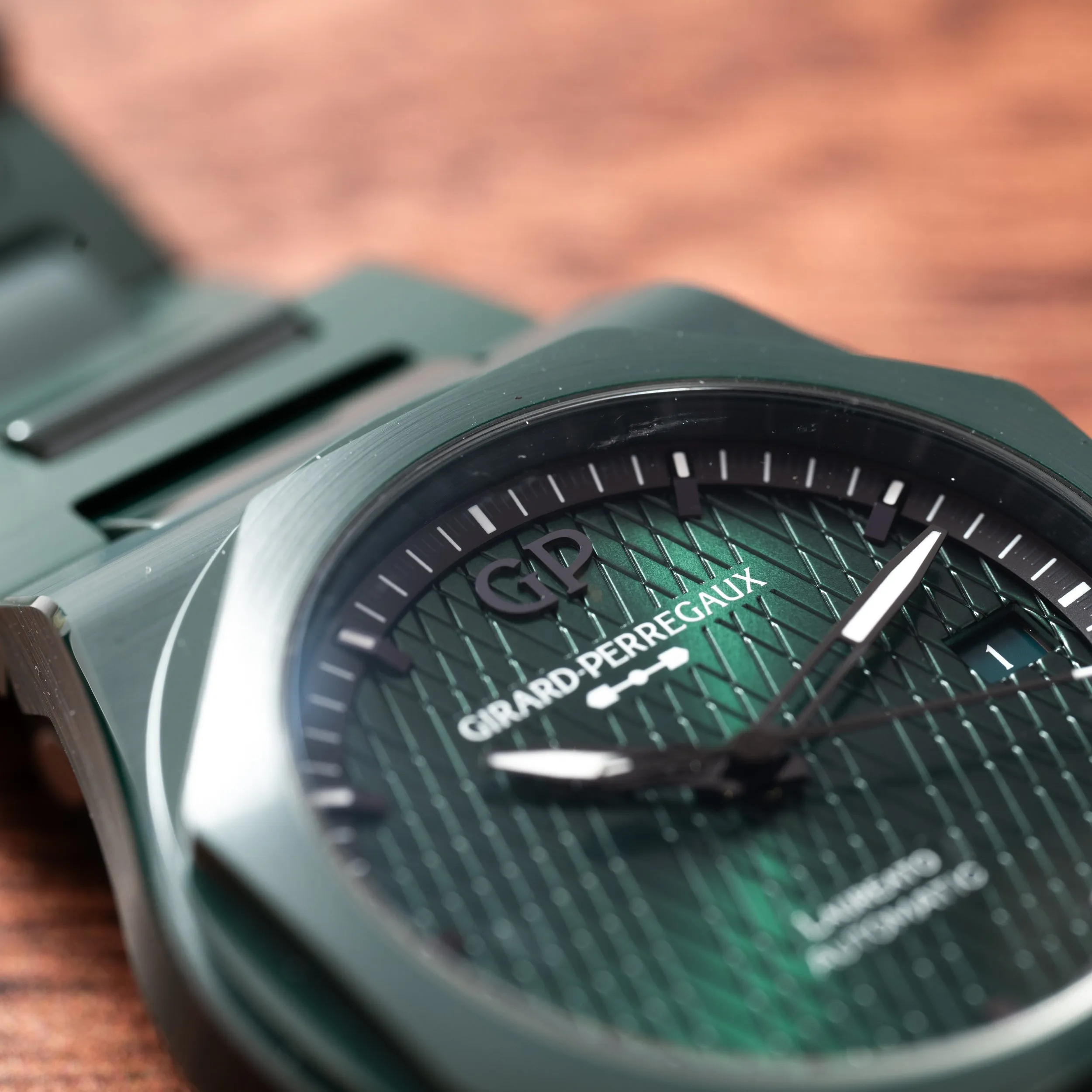 Girard Perregaux Laureato Green Ceramic Aston Martin Edition