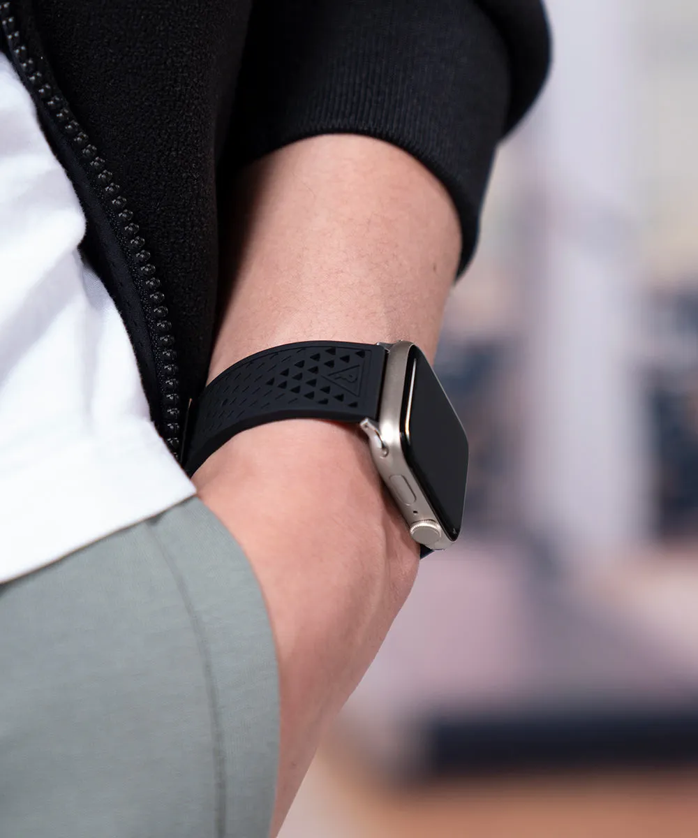 GUESS APPLE BAND (42MM-44MM)