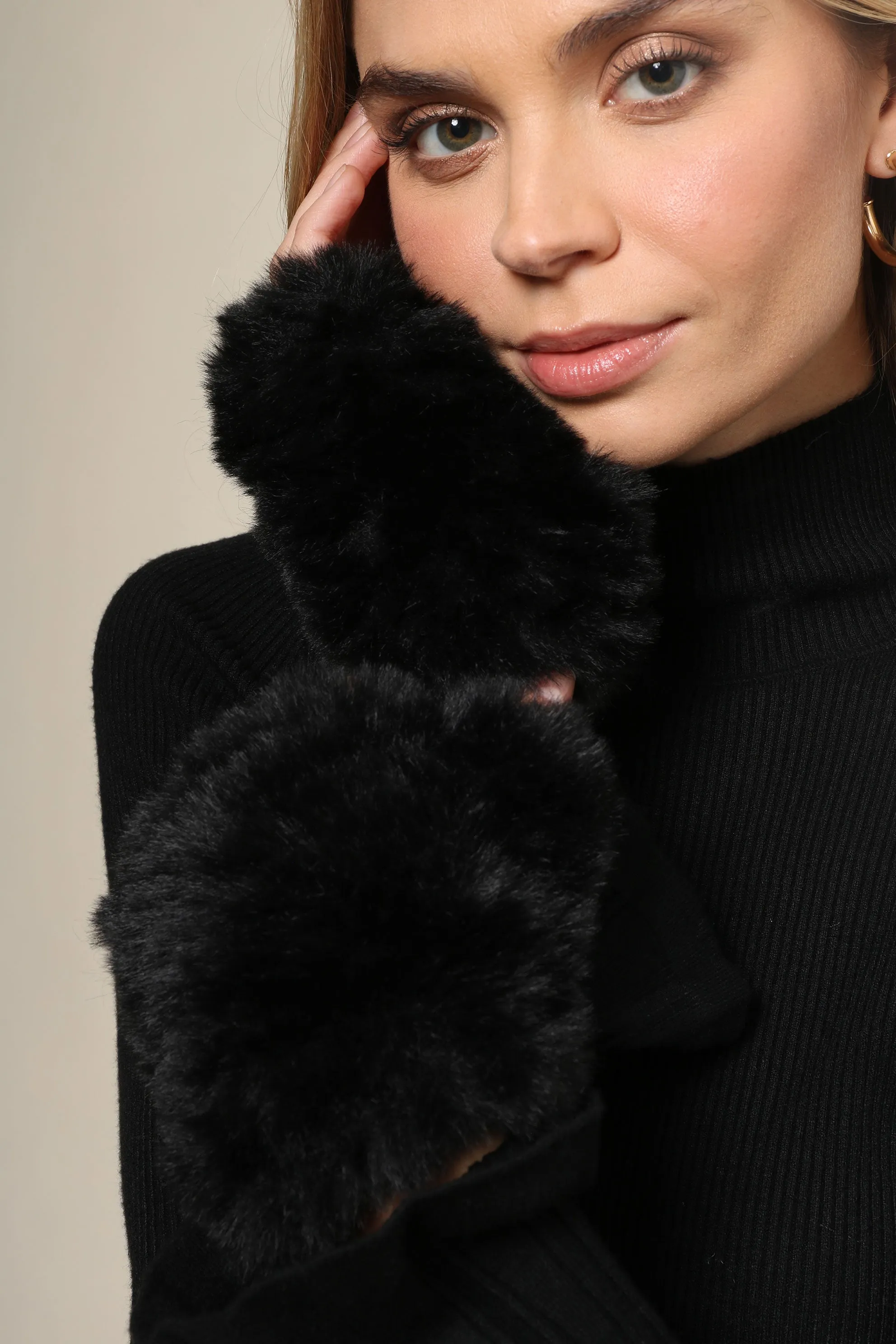 Mandy Faux Fingerless Glove