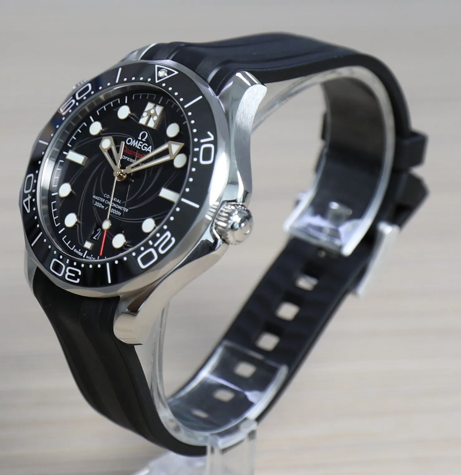 Omega Seamaster Diver 300M James Bond Anniversary Limited Edition – Unworn in stickers Full Set