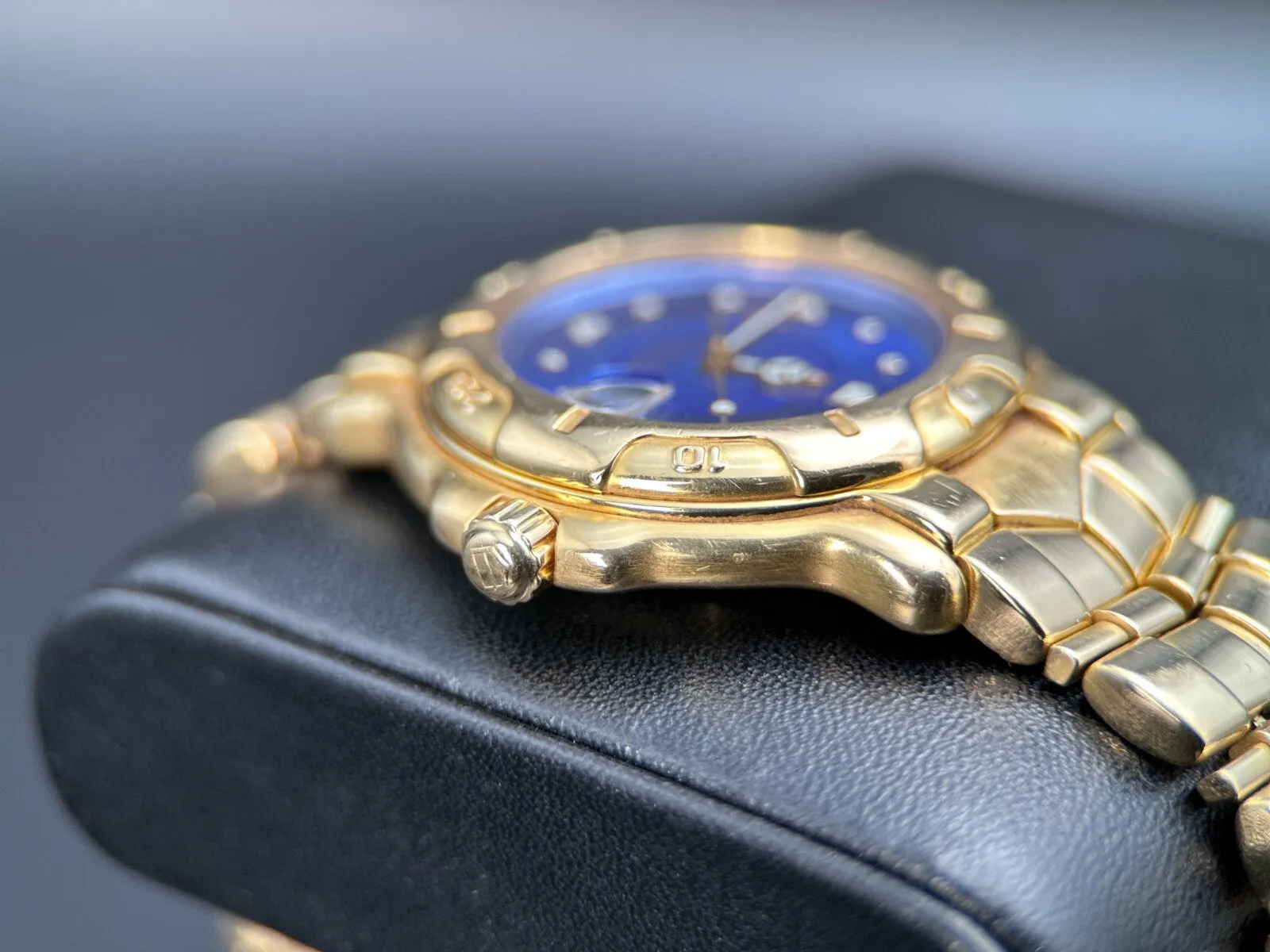TAG Heuer 6000 Chronometer 18K Yellow Gold Blue Dial Men's Watch - WH514